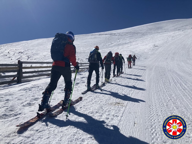 Turno skijanje i obuka pasa na Bjelašnici 